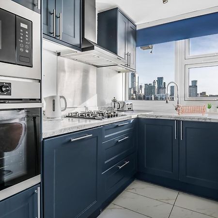 Stunning Massive Bedroom +Direct Thames River View London Exteriör bild
