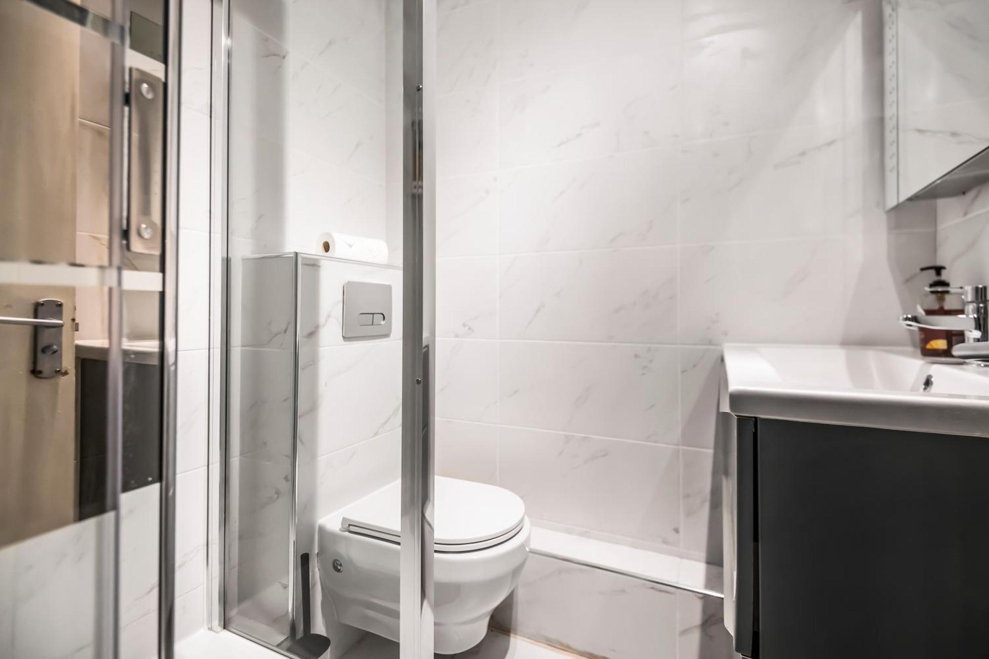Stunning Massive Bedroom +Direct Thames River View London Exteriör bild