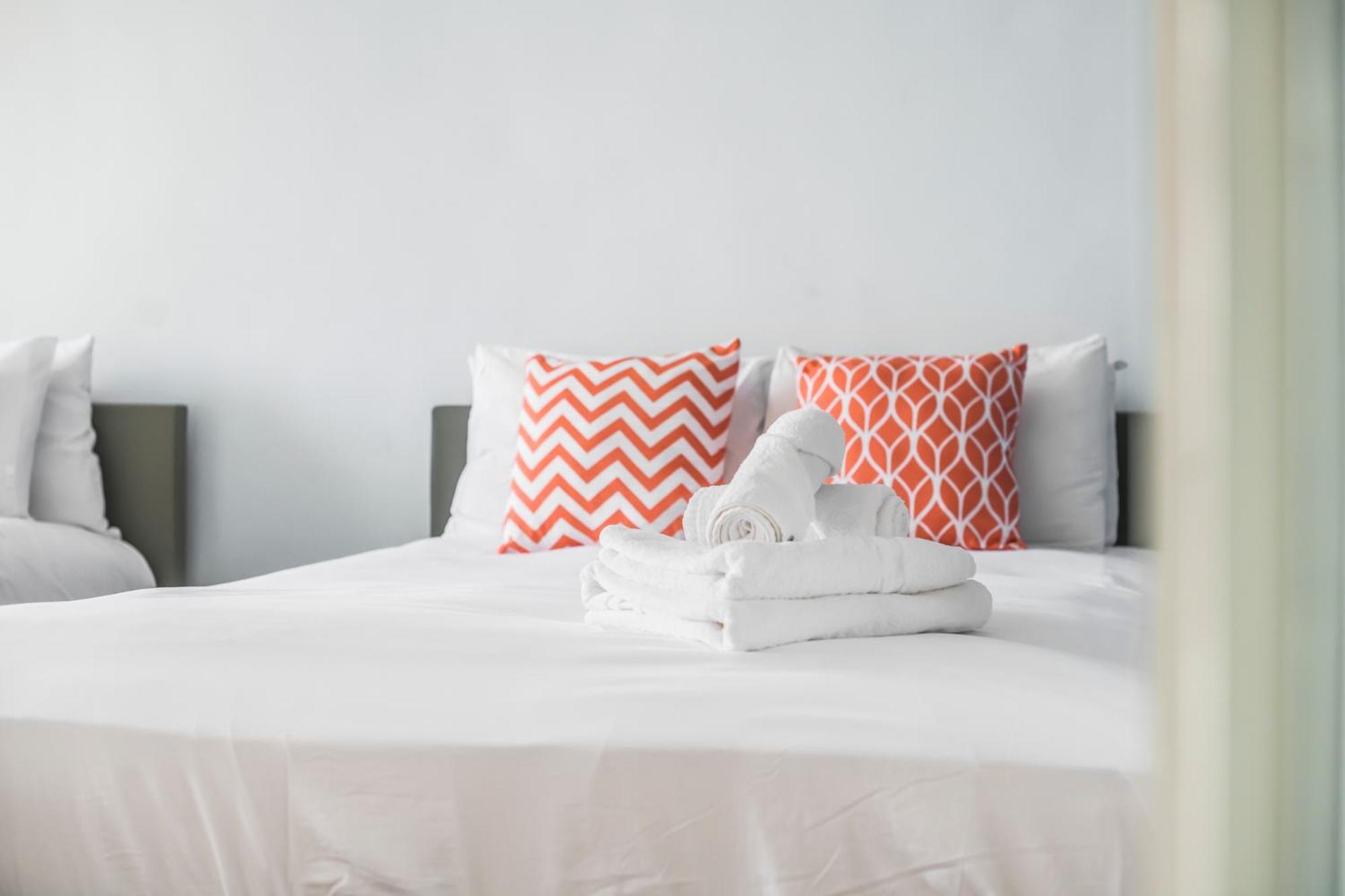 Stunning Massive Bedroom +Direct Thames River View London Exteriör bild